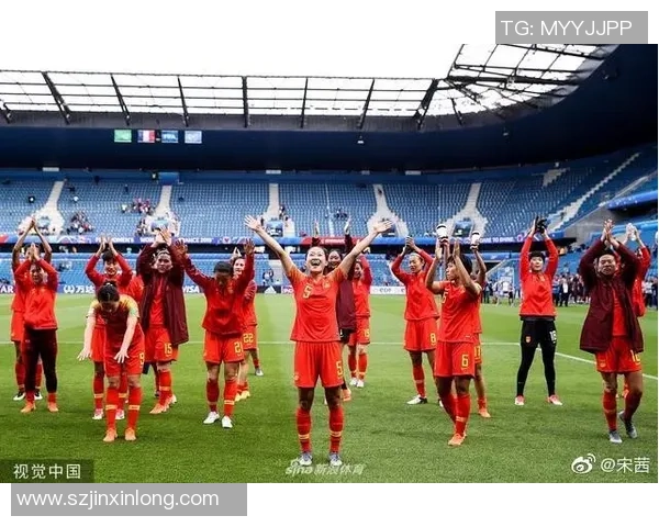 西安足球队在足球团队协作排行榜中荣获第三名的辉煌成就